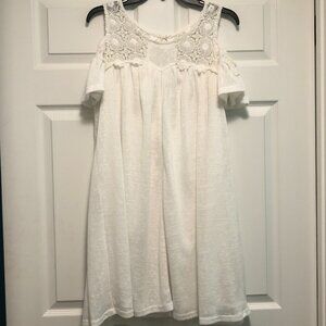 Womens Boutique White Cold Shoulder Dress size Large